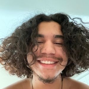 Meet your Posher, Zeke